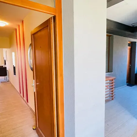 Colton Aranyhid - Outdoor Apartman